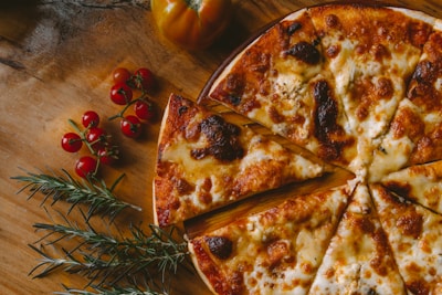 Cheesy Chicken Pizza